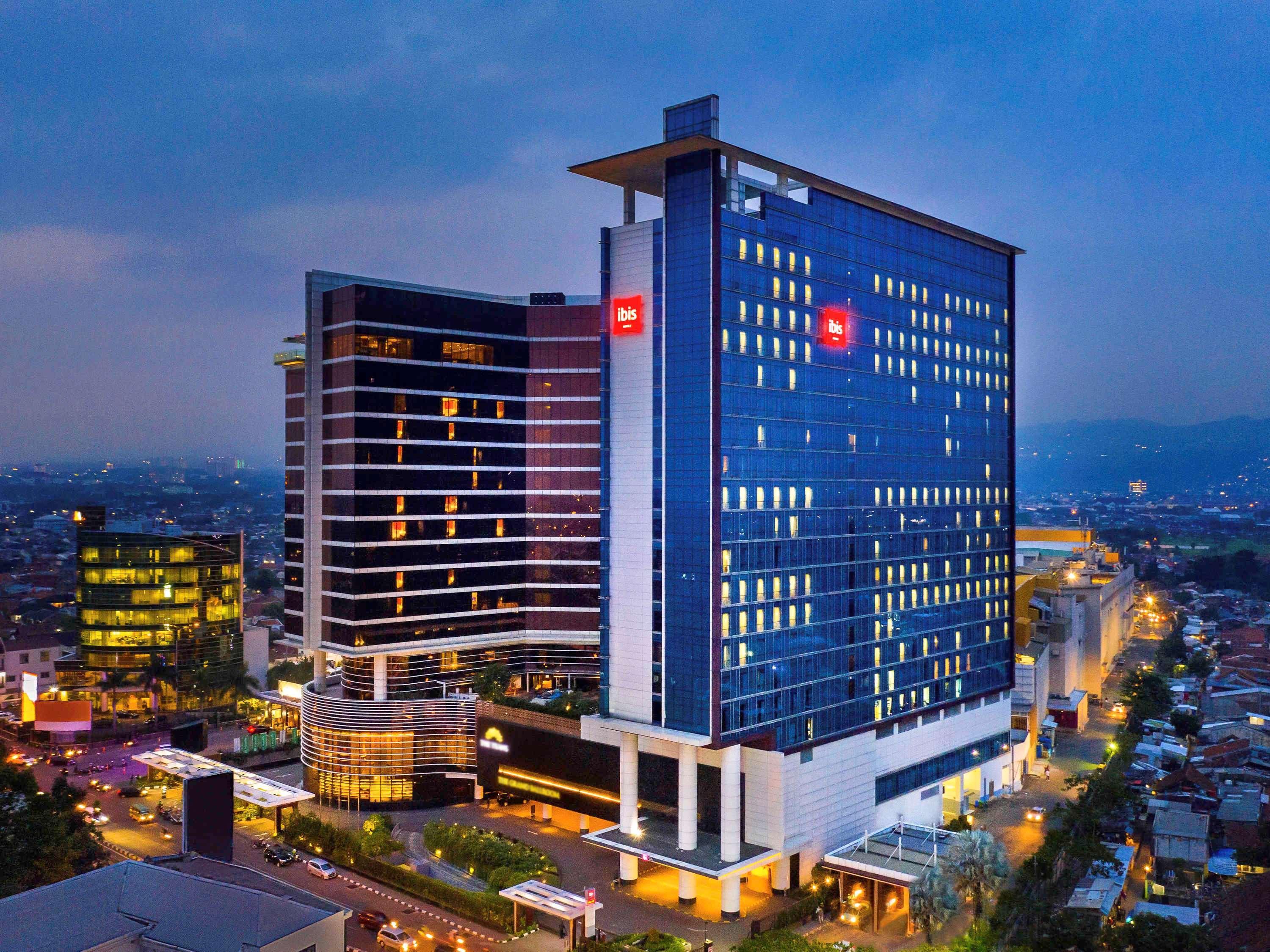 Ibis Bandung Trans Studio מראה חיצוני תמונה