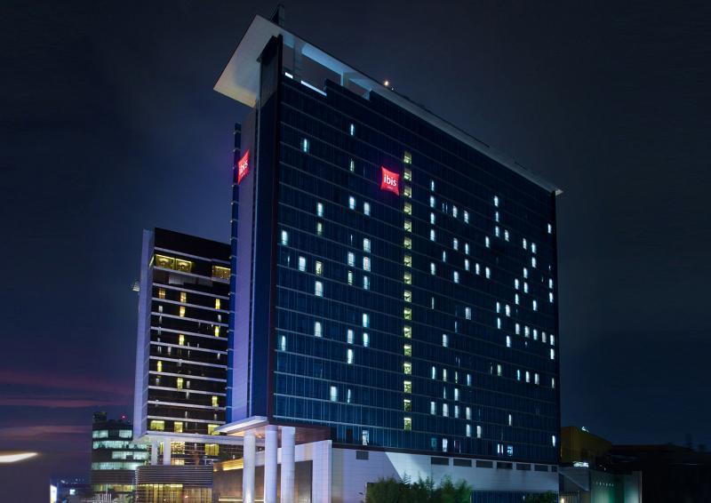 Ibis Bandung Trans Studio מראה חיצוני תמונה