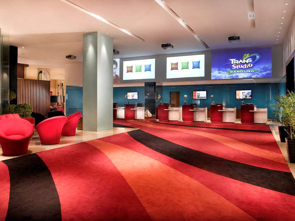 Ibis Bandung Trans Studio מראה חיצוני תמונה